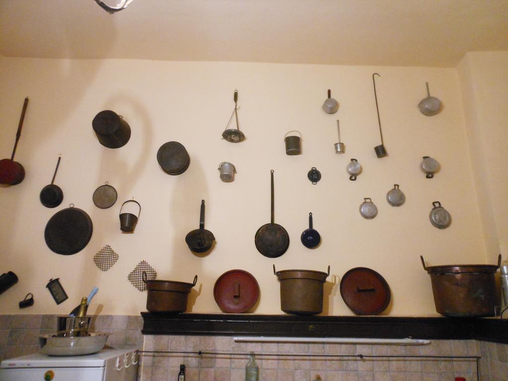 ビトント Palazzo Antica Via Appia Bed & Breakfast エクステリア 写真