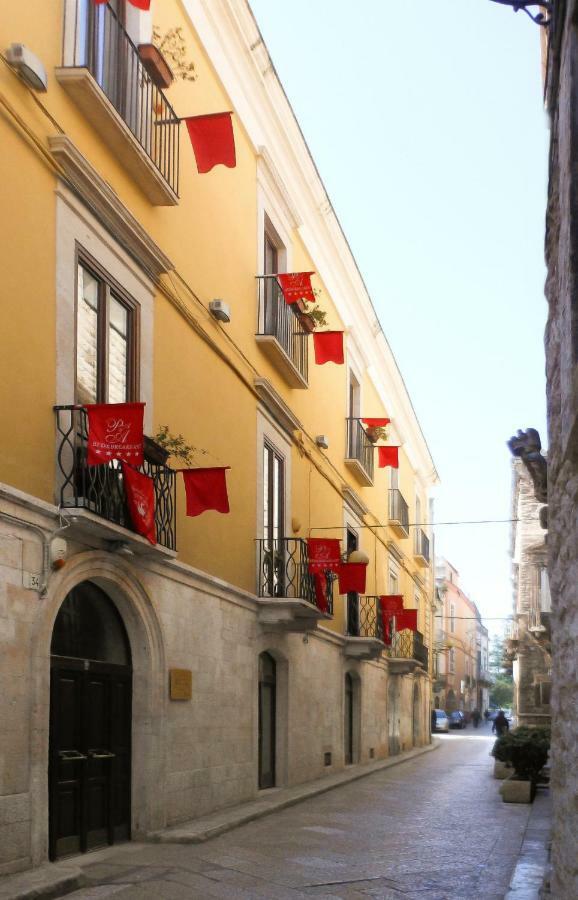 ビトント Palazzo Antica Via Appia Bed & Breakfast エクステリア 写真